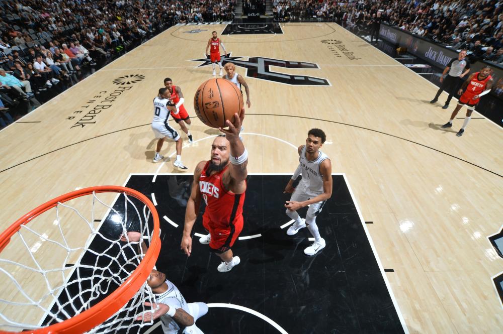 尤其是他们 尤其是他们