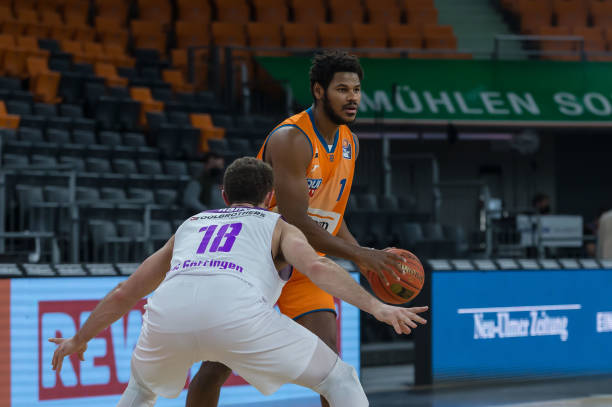 情况与当年 情况与当年